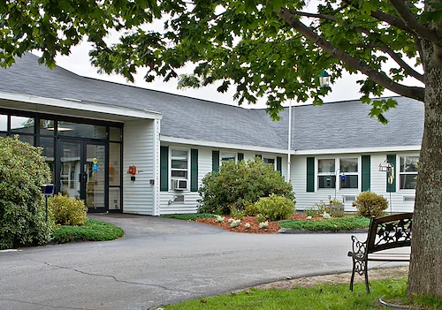 Image of Country Village Center, Genesis Healthcare (1)