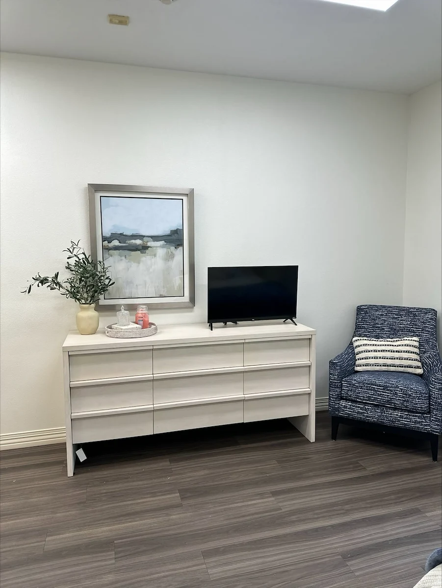 Image of Elana's Manor Senior Living (3)