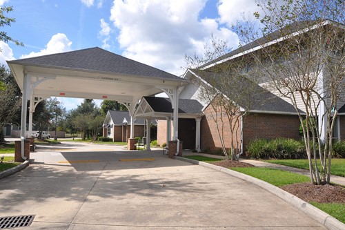 Image of Oak Park Village at Slidell (1)