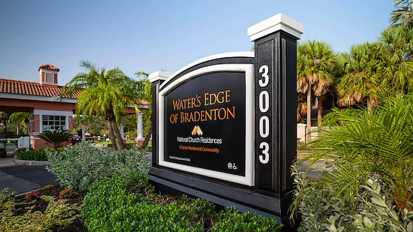Image of Water's Edge of Bradenton (1)