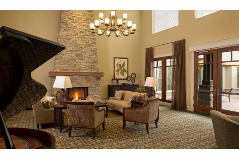 Image of Oakmont of Whittier (3)