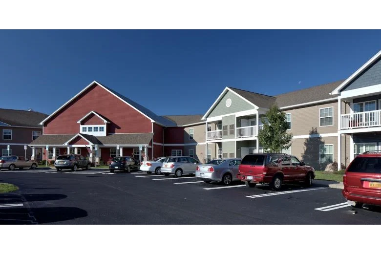 Image of Farmington Gardens (4)