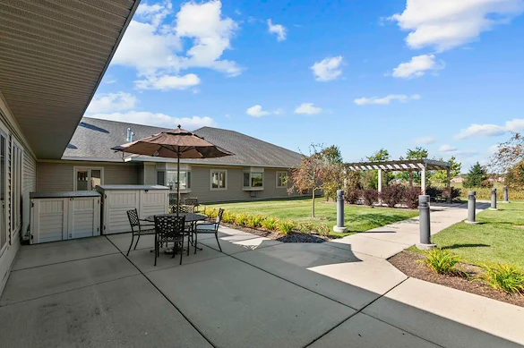 Image of Linden Square Assisted Living Center (8)