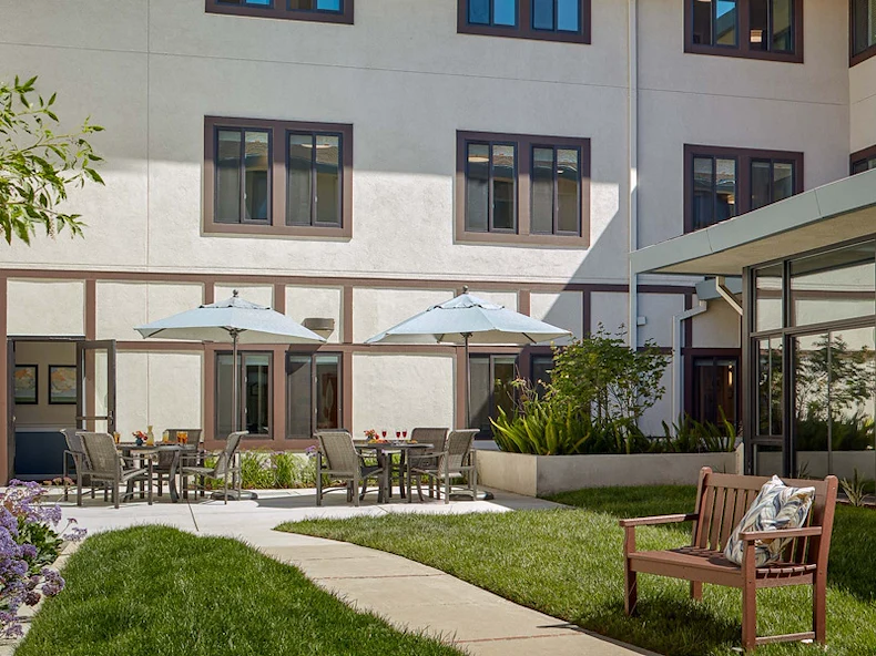 Image of Atria Park of San Mateo (2)