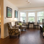 Charter Senior Living of Danvers small sitting area 