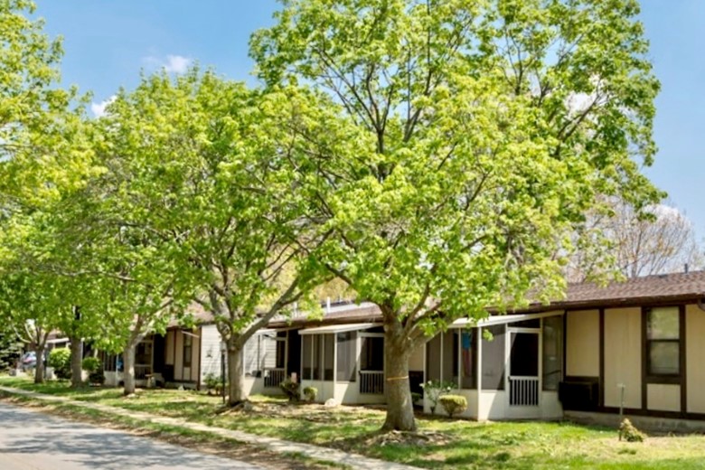 Image of Woodlands of Findlay Assisted Living (1)