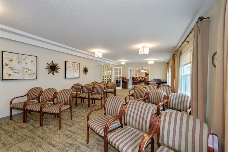 Image of Sycamore Manor (6)
