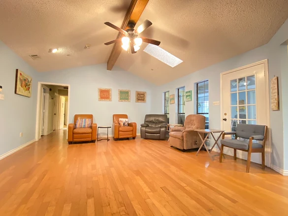 Image of 4 Seasons Senior Living Lewisville II (4)