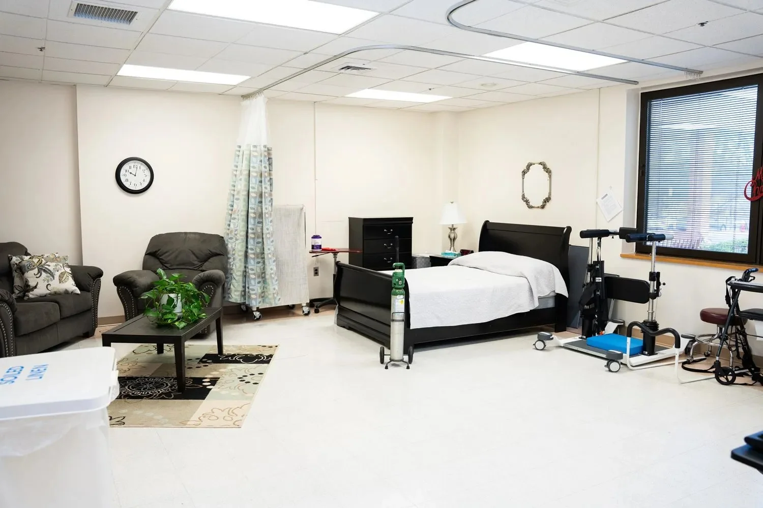 Image of Loudoun Rehabilitation and Nursing Center (4)