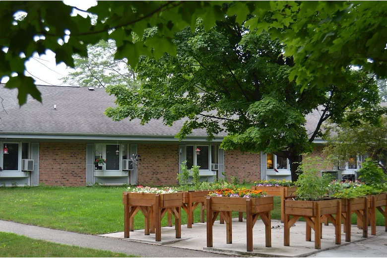 Image of Georgetown and Cambridge Manors (1)