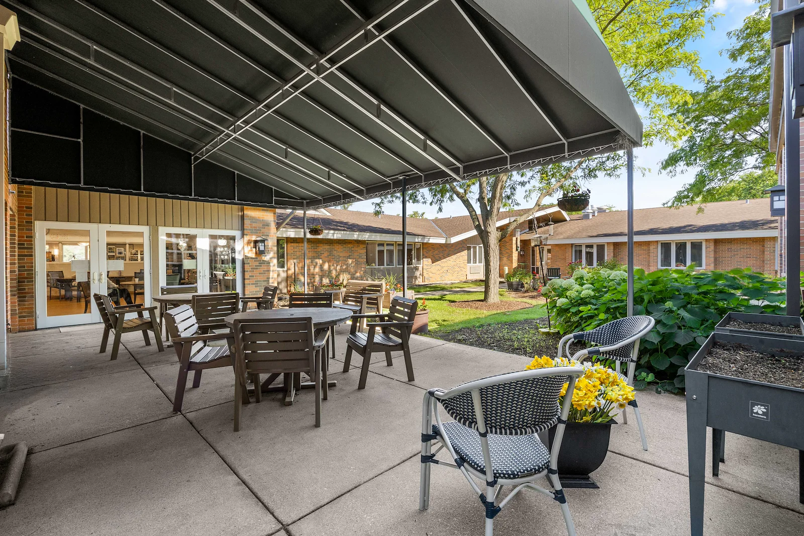 Image of Covenant Living of Northbrook Health Services (7)