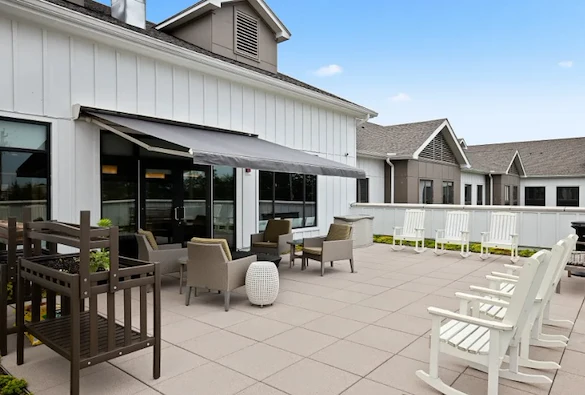 Image of Montage Mason (2)