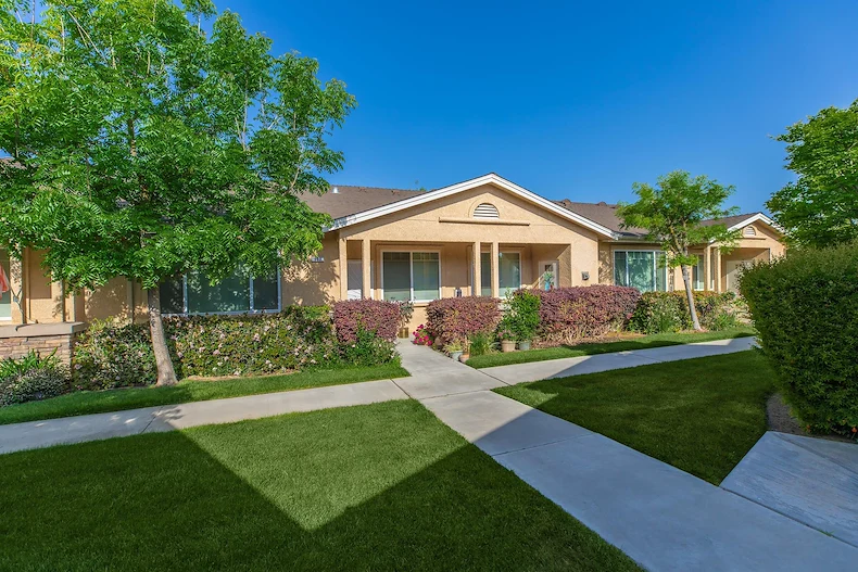 Image of Arbor Faire Senior Apartments (1)