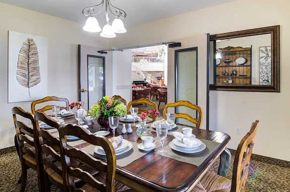 Image of Edgewood Point Senior Living (3)