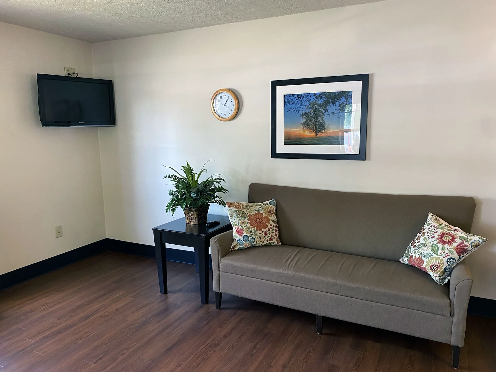 Image of Brickyard Healthcare - Richmond Care Center (6)