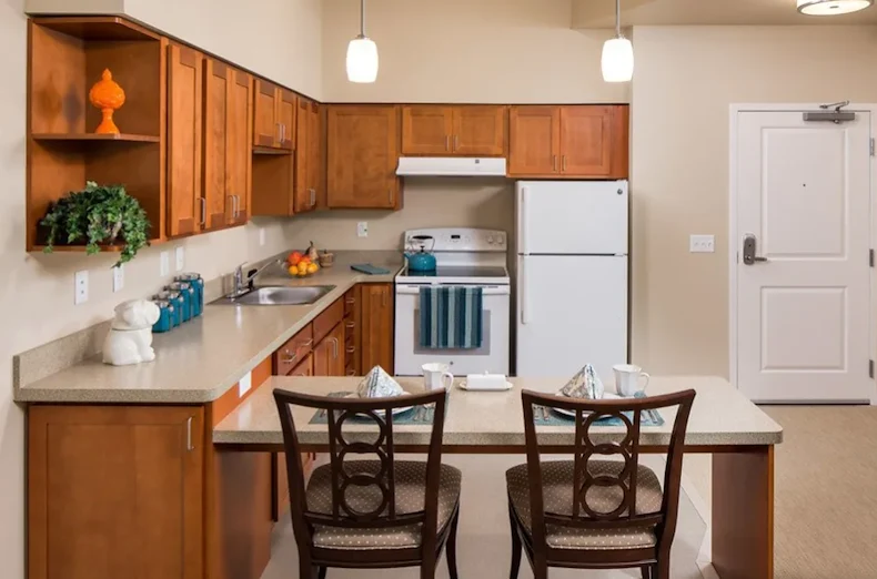 Image of Merrill Gardens at Woodstock (7)