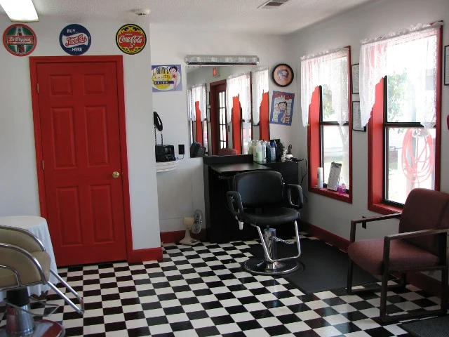 Image of Sunshine Manor (5)