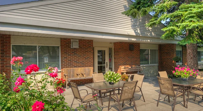 Image of Roosevelt Park Nursing & Rehabilitation Center (1)