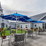 Image of Peregrine Senior Living at Colonie (3)