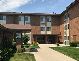 Image of Longfellow Plaza (4)