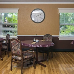 Image of West Janisch Health Care Center (5)