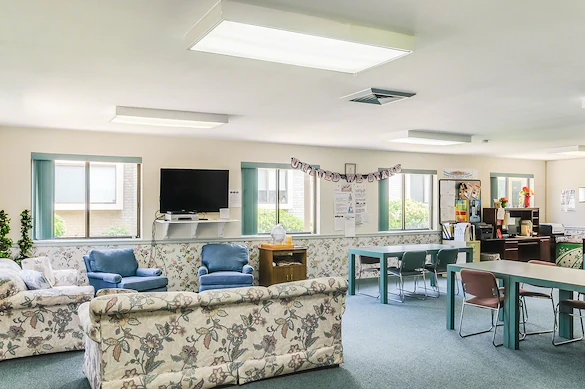 Image of Strawberry Patch Apartments (2)