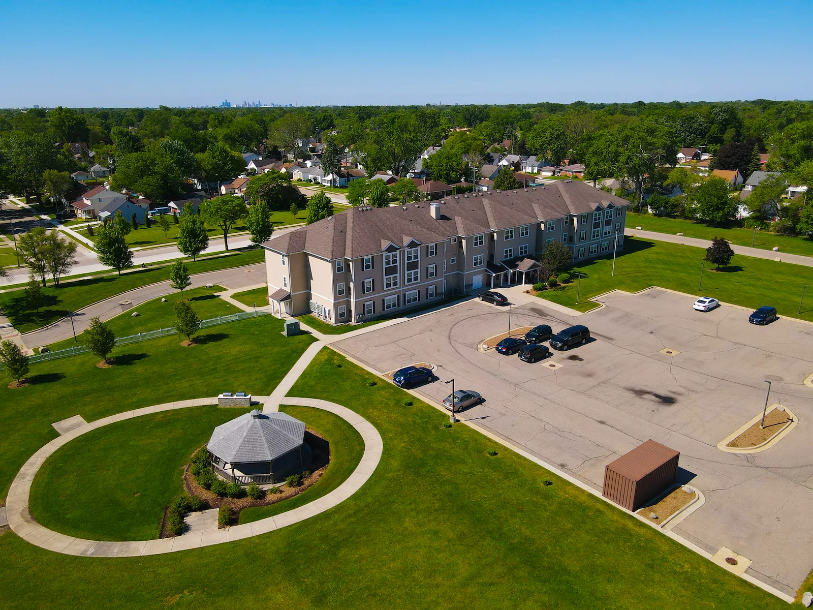Image of Oakwood Manor Senior Living (3)