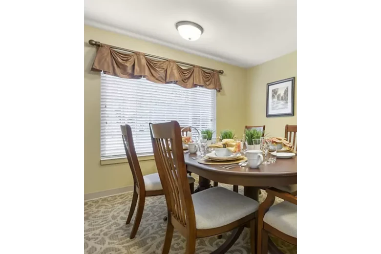 Image of Brookdale Lakewood (4)