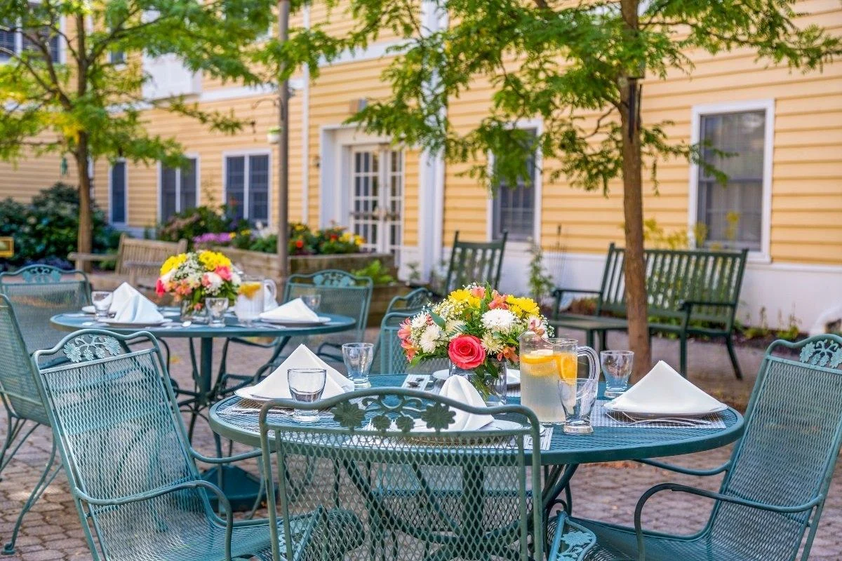 Image of Carriage Green at Milford (2)