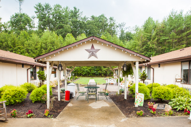 Image of Mountain City Care & Rehabilitation Center (10)