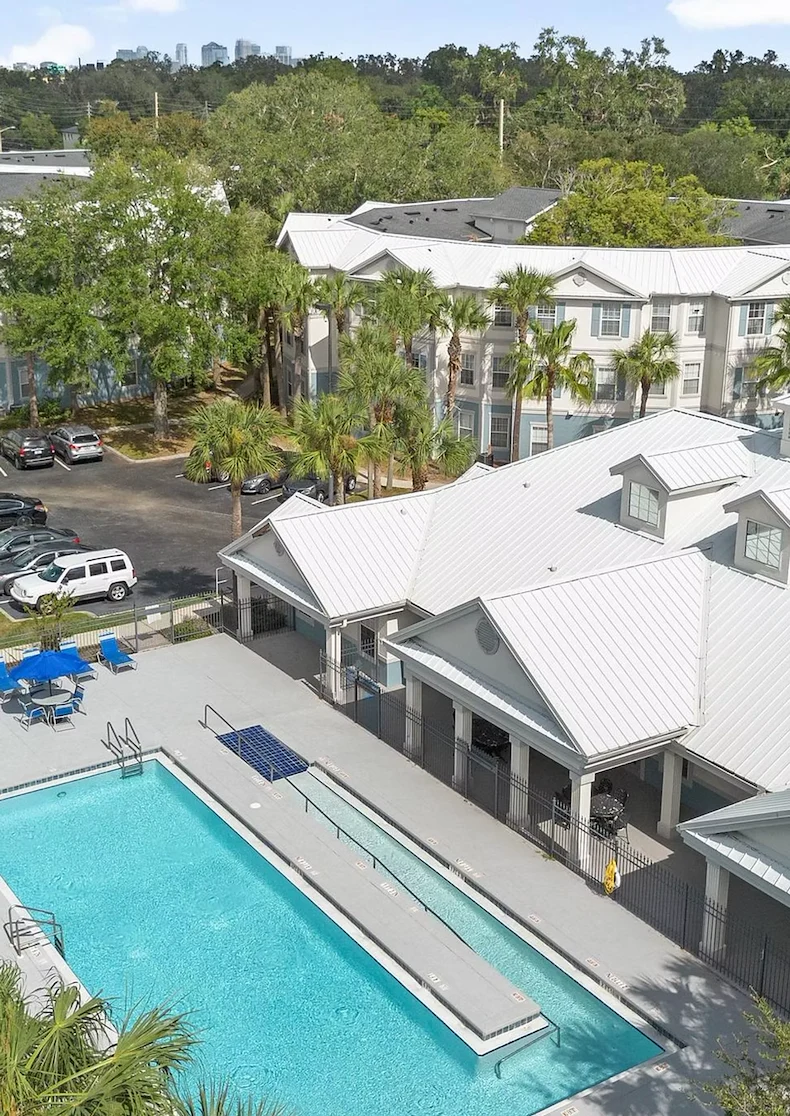 Image of Crescent Club Apartments (4)