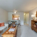 Image of Elmhaven Manor (6)