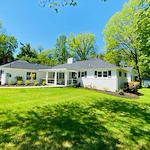 Image of Vienna Manor IV (1)