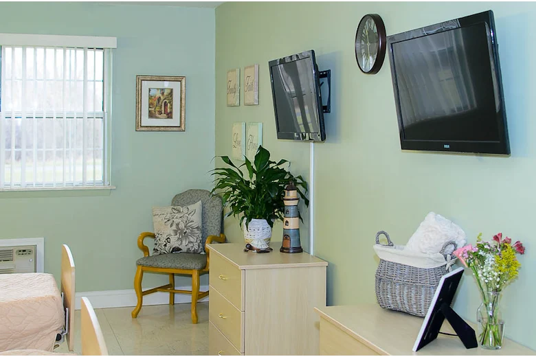 Image of Life Care Center Of Lagrange (5)