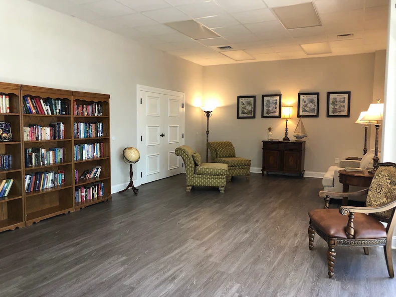 Image of Osprey Manor (5)