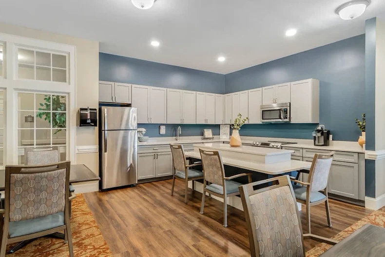 Image of Brookdale Lawndale Park (6)