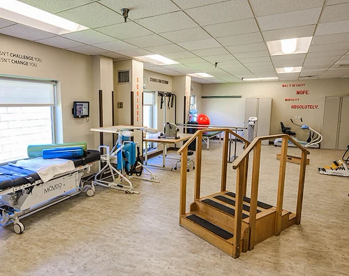 Image of Midtown Oaks Health & Rehab Center (6)