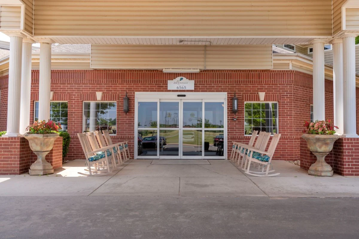 Image of Lyndale Abilene (2)