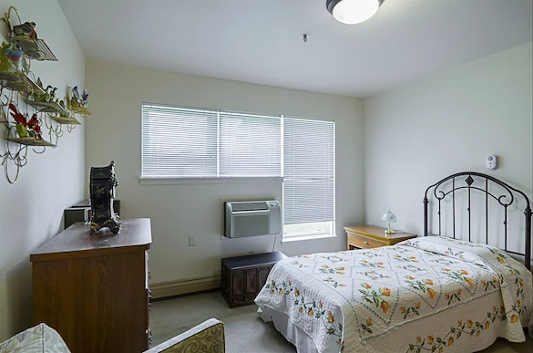 Image of Cambridge Court (7)