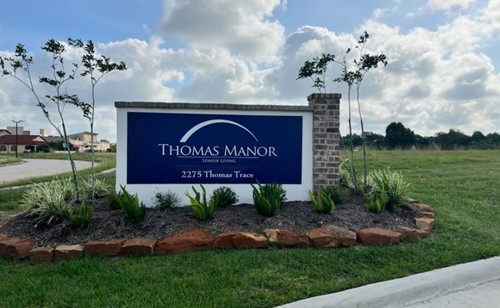 Image of Thomas Manor (1)