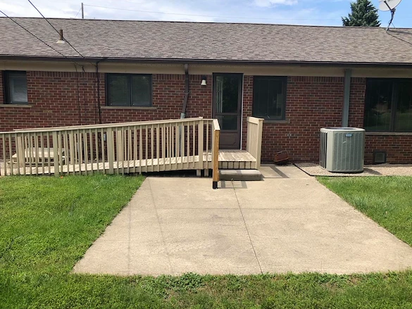 Image of Genesis Senior Living - Sterling Heights (2)