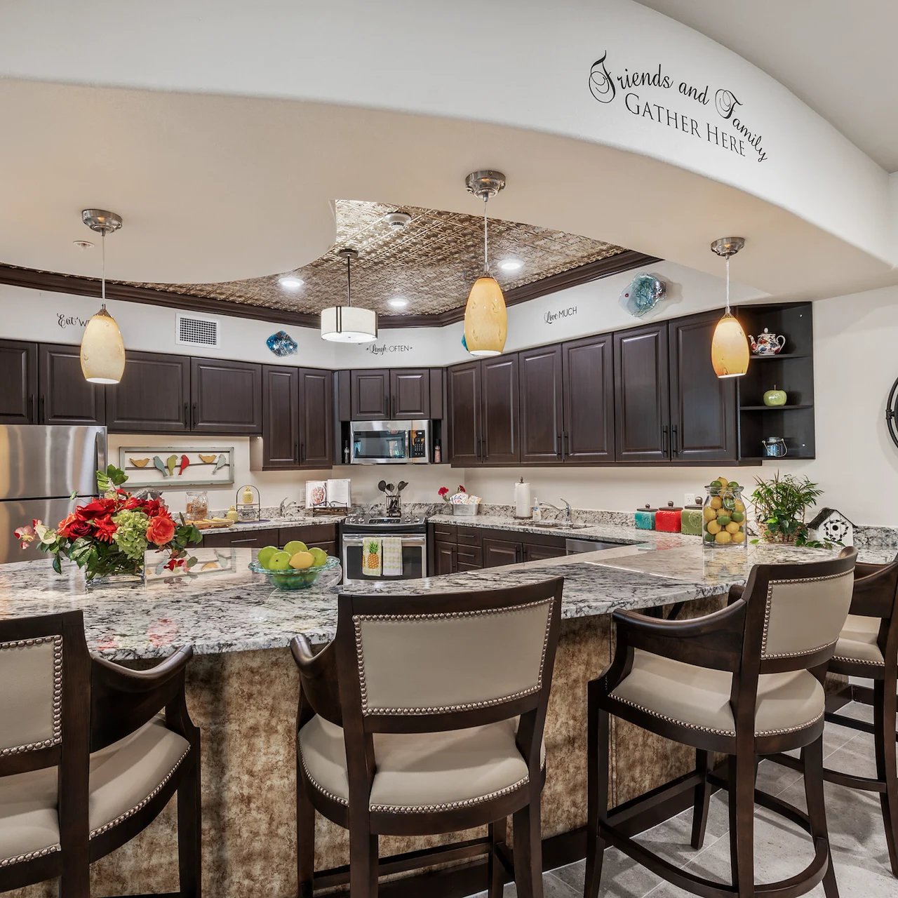 Somerset Lodge Gracious Retirement Living Hawthorn Senior Independent Living in Gladstone, Oregon kitchen