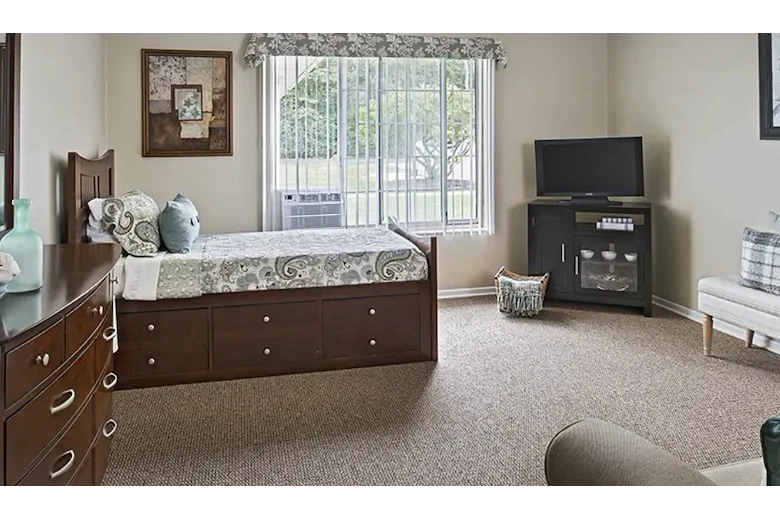 Image of American House Livonia Senior Living (3)