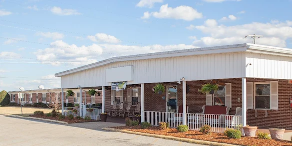 Image of Cottage Of The Shoals (1)