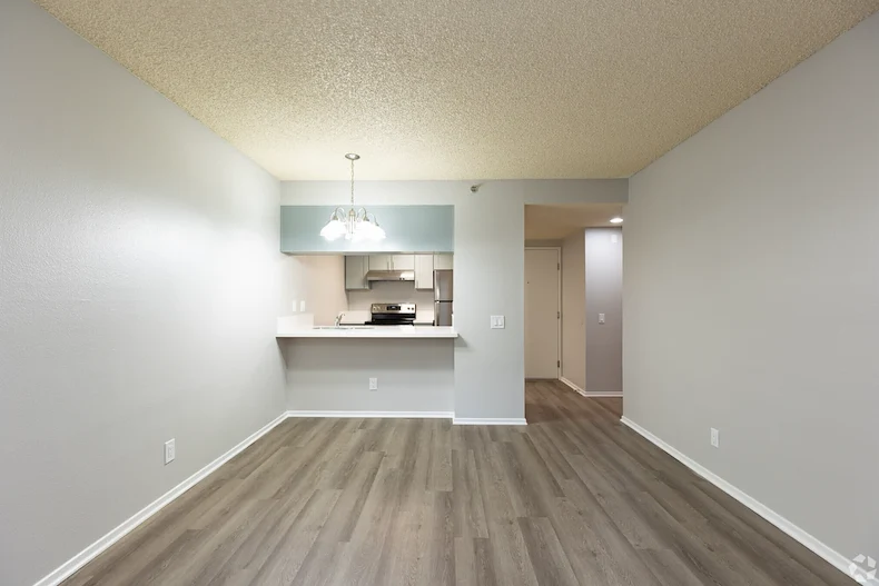 Image of Grand Plaza Senior (3)