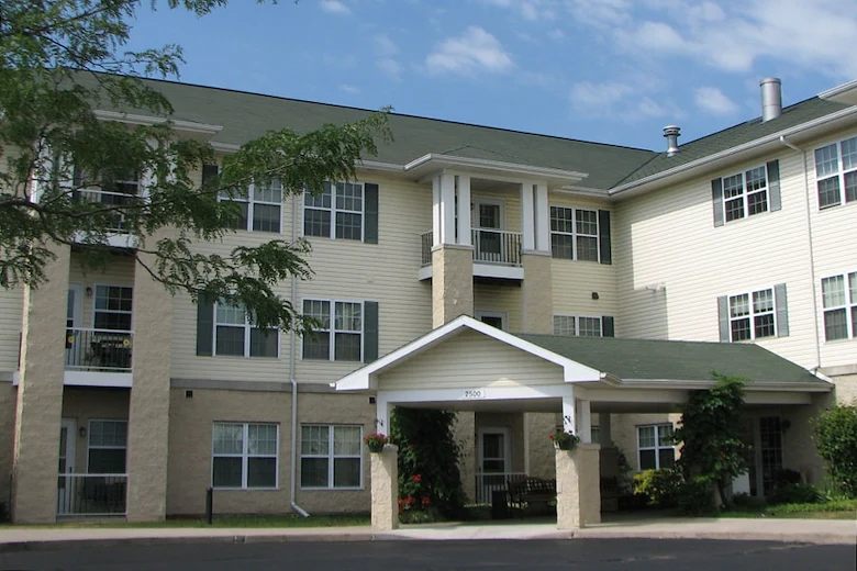 Image of Sunrise Village South Milwaukee (1)