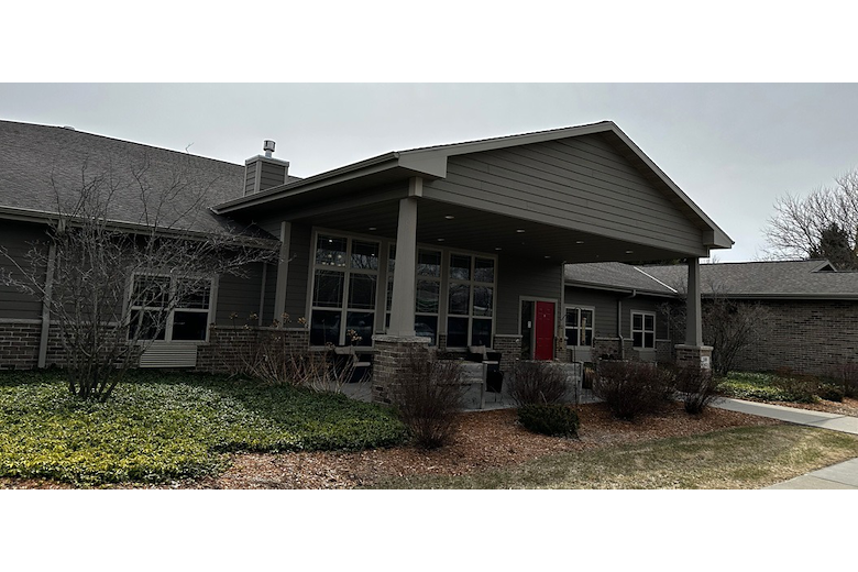 Image of Dimensions Living Pewaukee West (2)