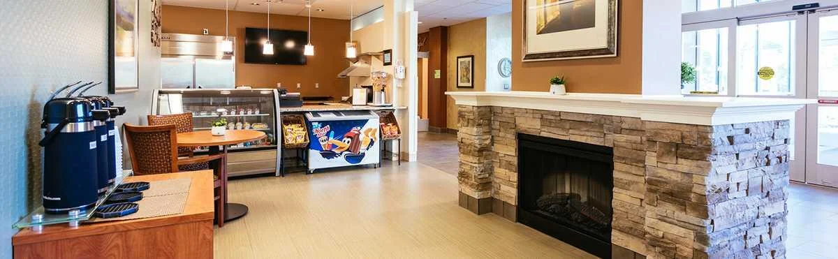 The Neighborhoods of White Lake Senior Living bar and lounge area