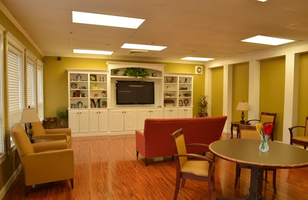 Image of Mitchell-Hollingsworth Nursing & Rehabilitation (3)