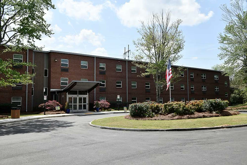 Image of Gene Miller Manor (1)